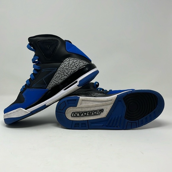 Nike Youth's Air Jordan SC 3 Premium Sneaker Size 7.5 in womens or 6Y - Picture 4 of 7